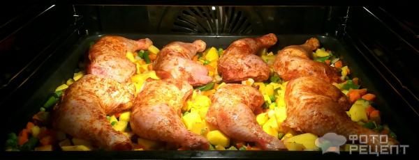 Курица с овощами в духовке фото