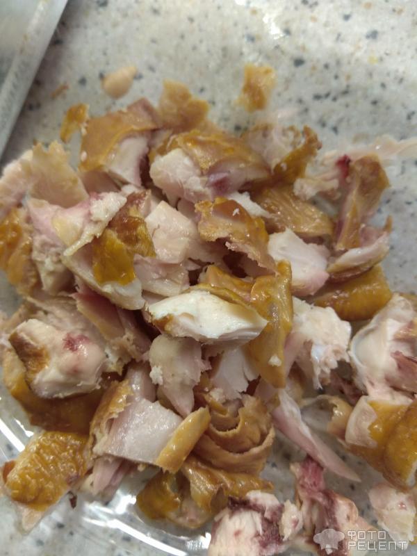 Салат с курицей и солеными огурцами - 10 потрясающих рецептов
