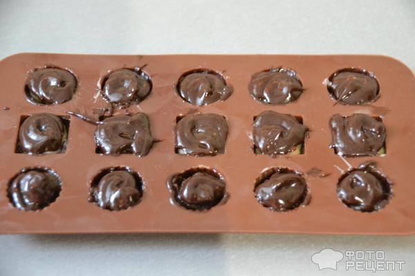 Корпусные шоколадные конфеты Ассорти фото