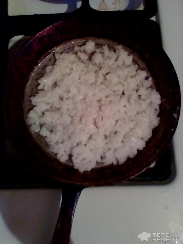 Рис жареный на сковороде
