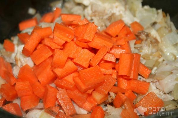 Рисовая лапша с курицей и овощами