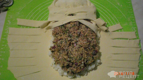 Трехслойный рыбный рулет с маслинами, пошаговый рецепт на ккал, фото, ингредиенты - Елена