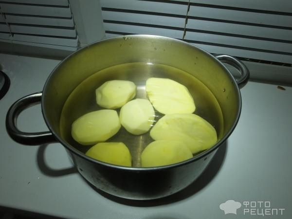 Очищенный картофель готовый к варке
