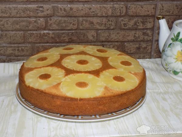 Пирог с консервированными ананасами фото