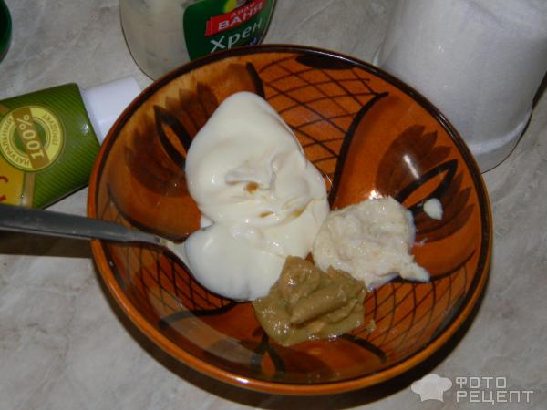 Скумбрия запеченная в соусе из майонеза и горчицы фото
