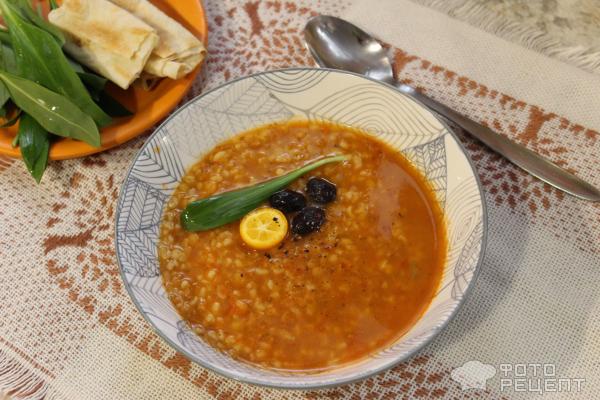Турецкий суп с бульгуром и чечевицей фото