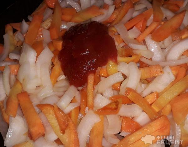 Макароны с луком и морковью фото