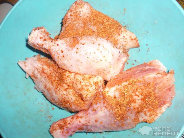 Медовая курица с чесноком в духовке (целиком) — рецепт с фото пошагово