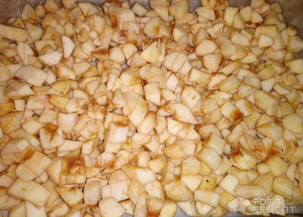 Пирог Шарлотка с яблоками фото