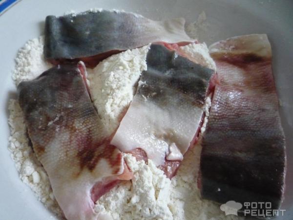 Рыба под нежным соусом и сыром фото