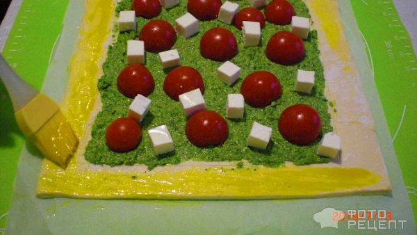 Миланский пирог с помидорами черри и фетой фото