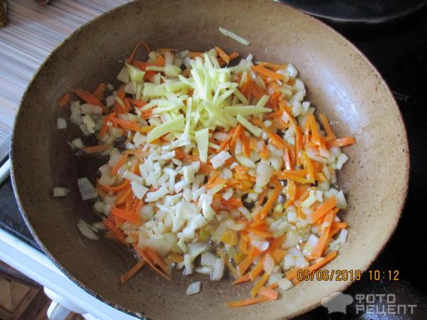 Жареный рис по-тайски фото