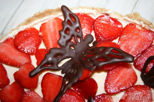 Рецепт: Украшения из шоколада для оформления тортов и пирожных - Объемные бабочки