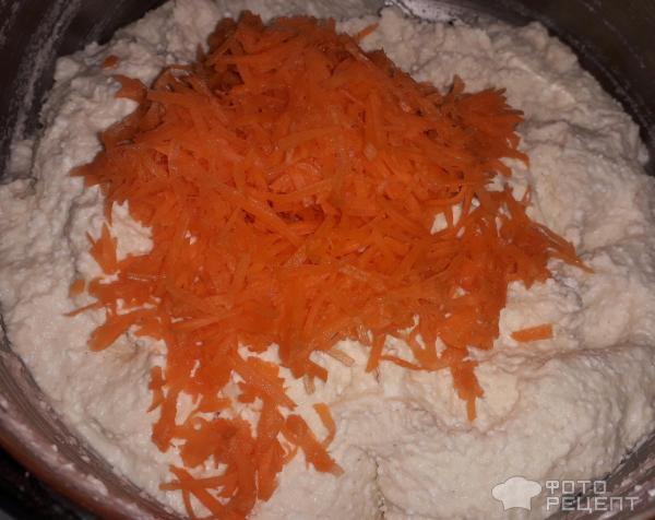 Булочки творожно-морковные из дрожжевого теста фото