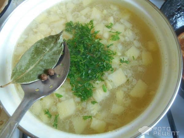 Суп с замороженной горбушей и овощами фото