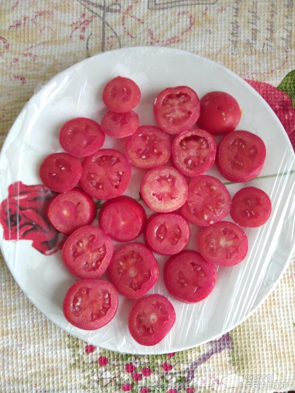 Как заморозить помидоры на зиму и в каких блюдах их использовать