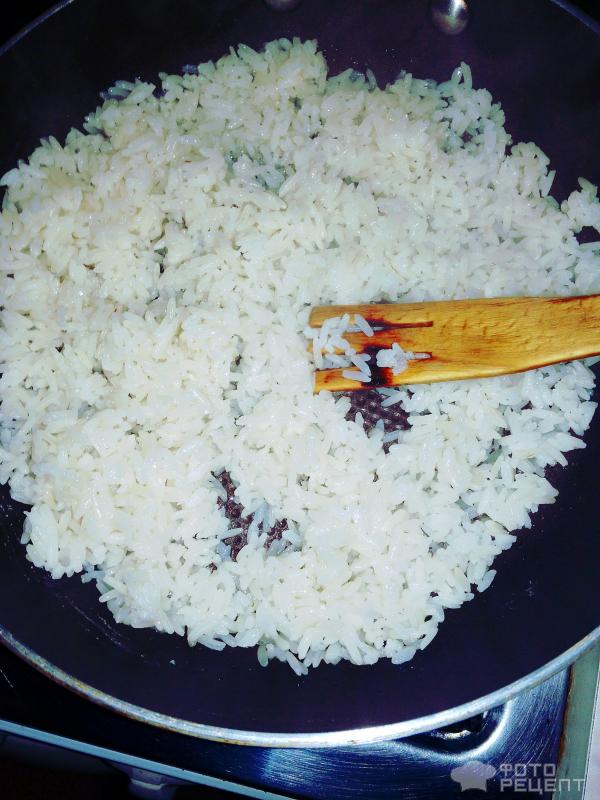 Рис по-китайски с яйцом