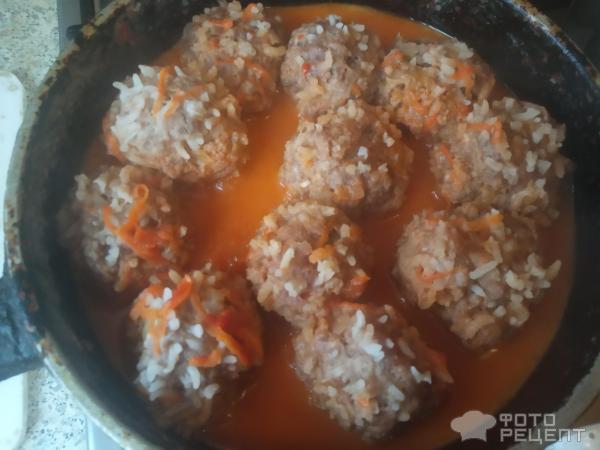 Ежики мясные в томатном соусе фото