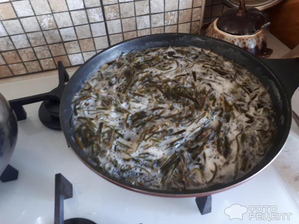 Тёплый салат с морской капустой