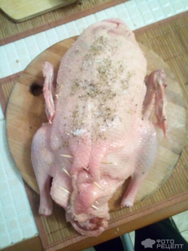 Рождественская утка в духовке фото