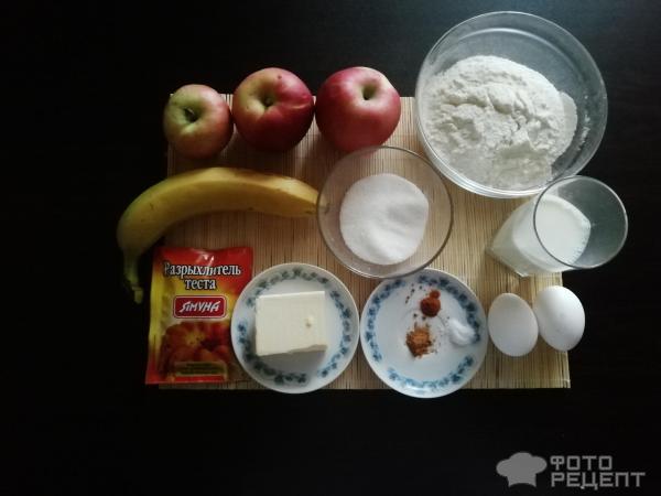 продукты для бананово-яблочного пирога