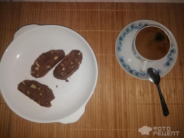 шоколадные бискотти с орехами и шоколадом