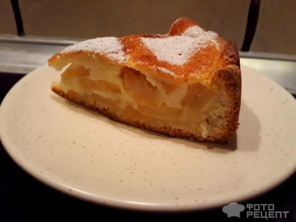 Яблочный пирог со сметанной заливкой фото