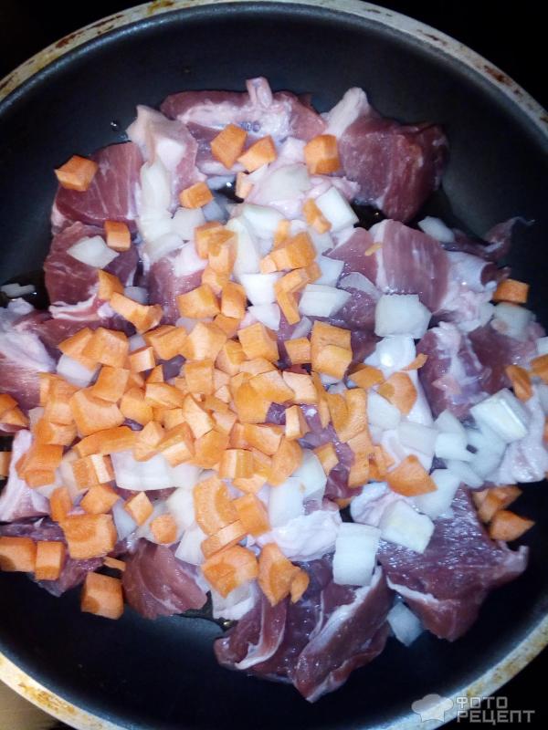 Рецепты тушеной свинины на сковороде от Шефмаркет