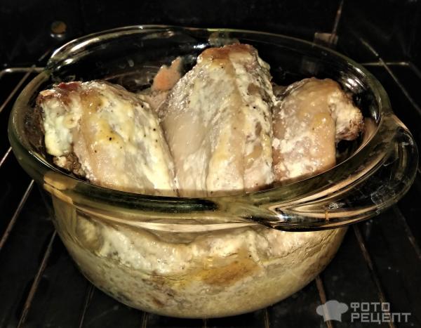 Запеченные куриные бедра в майонезе простой рецепт