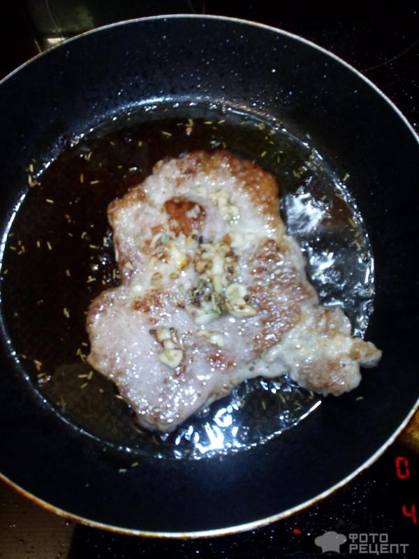 Зажарка из свинины на сковороде с луком: рецепт с видео и фото | Меню недели