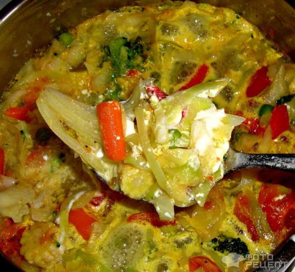 Капуста тушеная с овощами фото