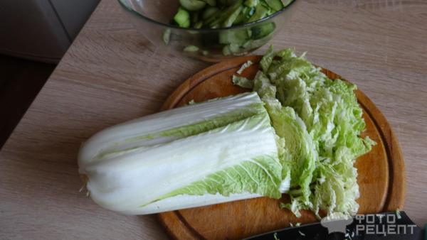 Салат овощной с кукурузой и сельдереем фото