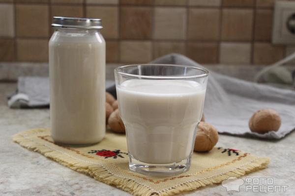 Ореховое молоко фото