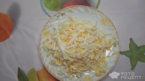 Салат с плавленным сыром и чесноком фото