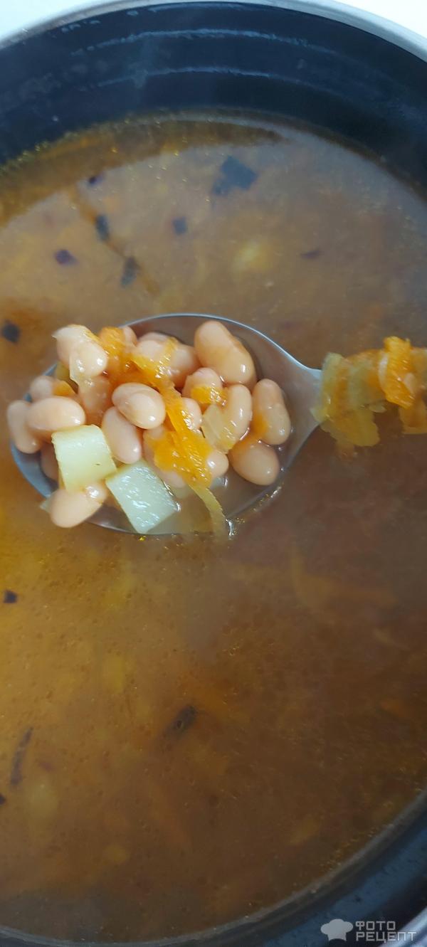 Фасолевый суп на курином бульоне фото