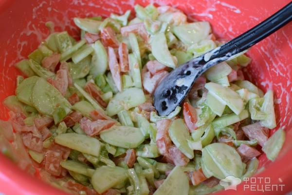 Как приготовить салат из авокадо и помидоров черри