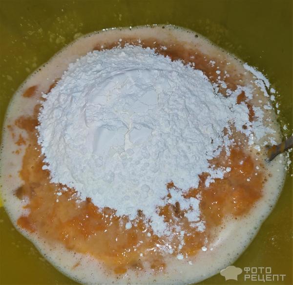 Пирог из тыквы замороженной и варенья с кефиром