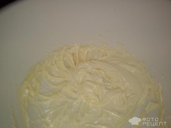 Пирожное безе с масляным кремом фото