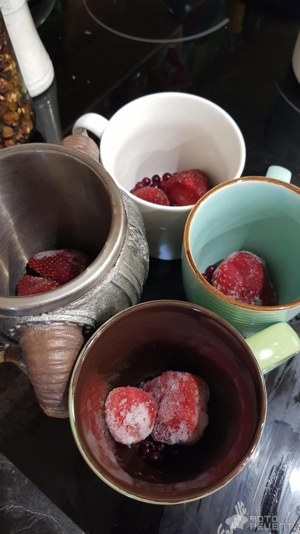 Льняной коктейль с ягодами фото