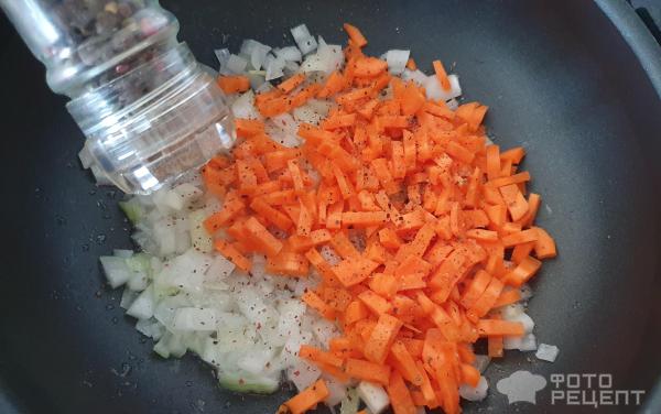 Зажарка из лука и моркови