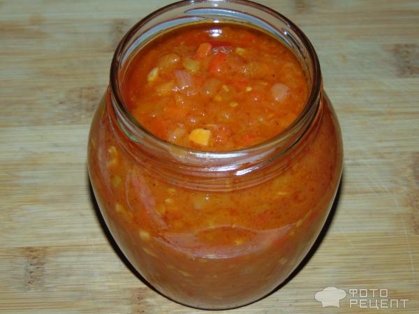 Соус томатный с чесноком фото