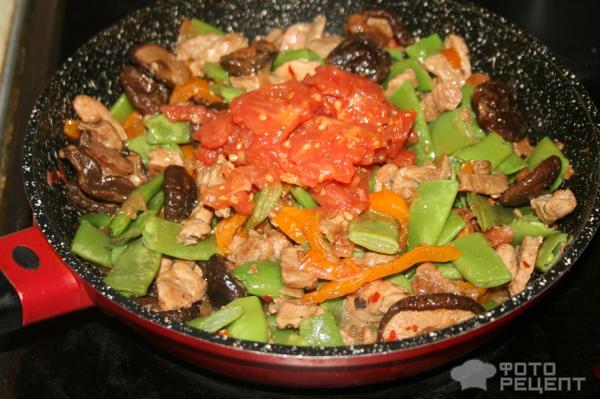 Рисовая лапша с овощами