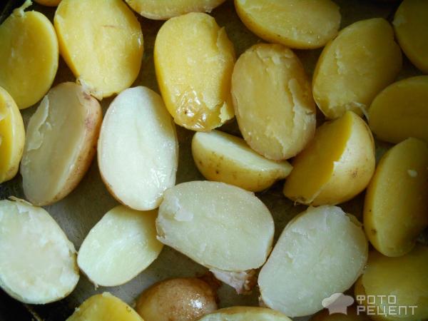 Картофель по-деревенски в сковороде фото