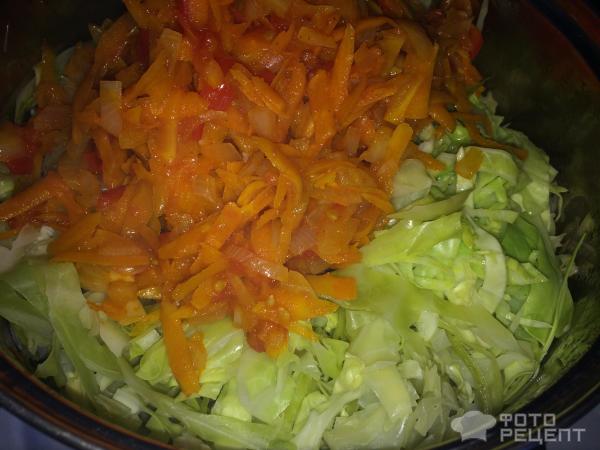 Капуста тушеная с овощами фото
