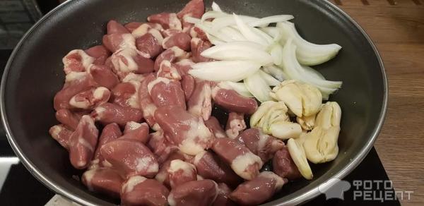 Рецепт: Куриные сердечки пикантные - По-китайски