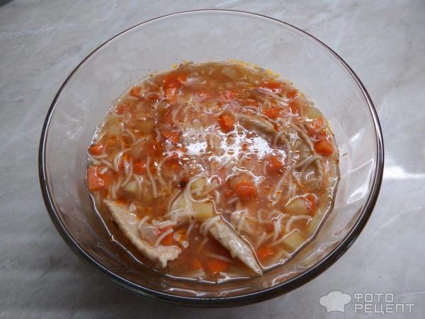 Вермишелевый суп с куриными крылышками фото
