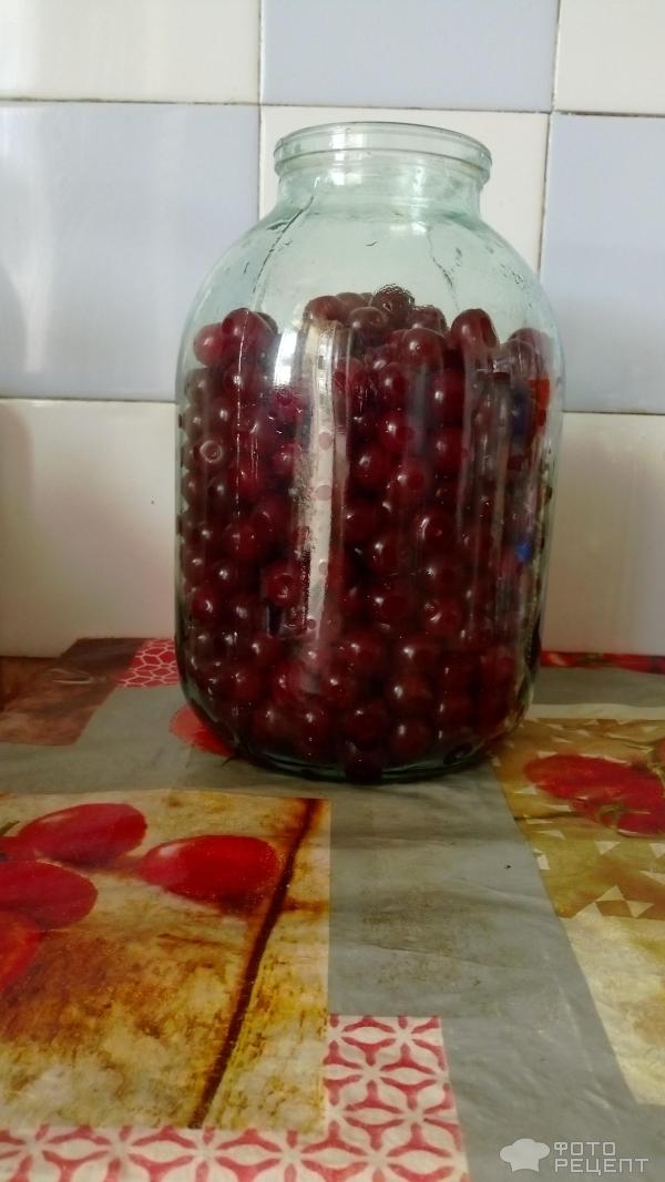 Компот из вишни фото
