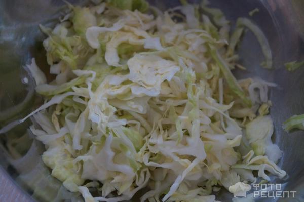 Овощной салат с капустой Красавица фото