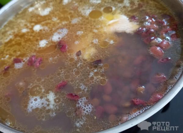 Куриный суп с бобовым ассорти фото