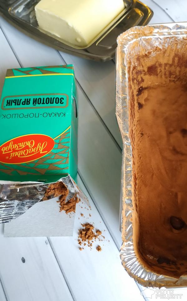 Шоколадный кекс с грушами фото